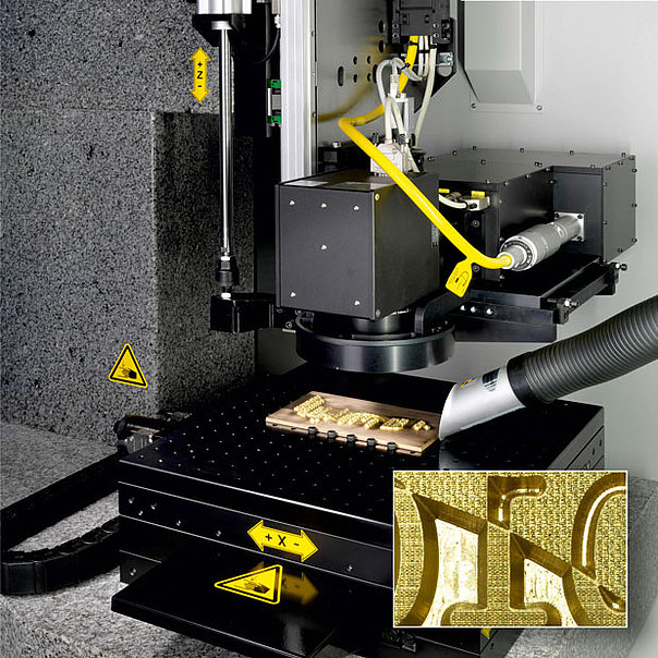 Mikrotext mit Laser-Graviermaschine Pulsaris 300